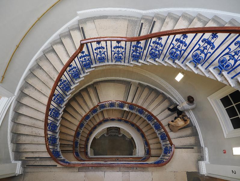 London, England: Courtauld Gallery: staircase