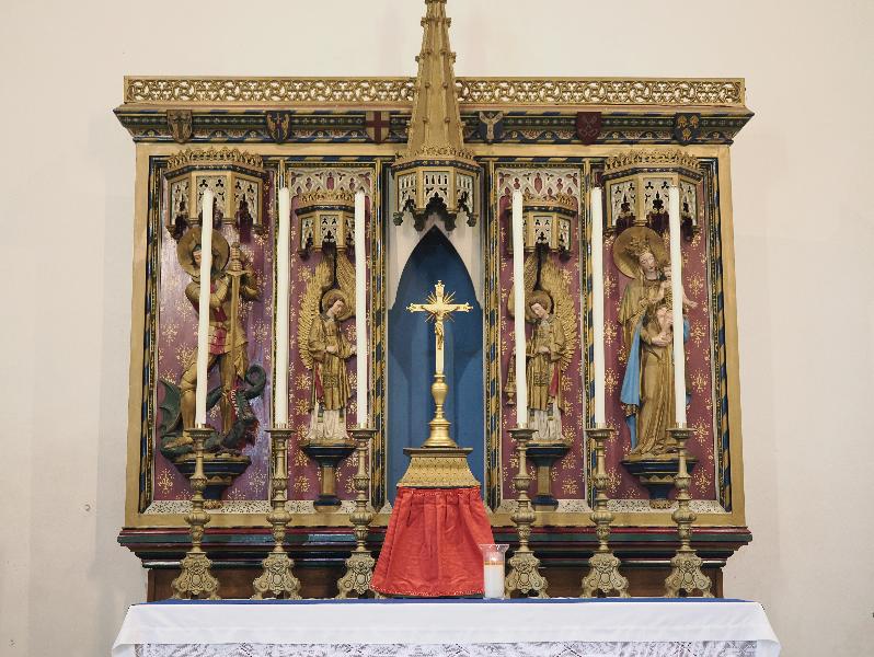 Norwich, England: St Julian's Church: reredos