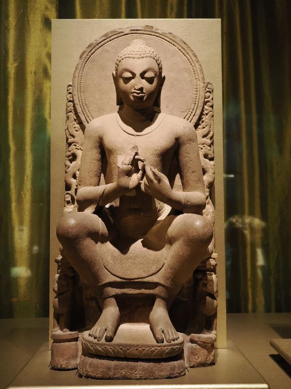 London, England: British Museum: Buddha (about AD 475, Uttar Pradesh, India)