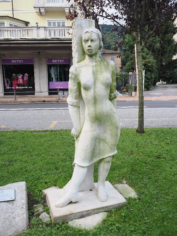 Stresa, Italy: Corso Umberto I: Attesa (Wait, 2007, Koji Koh Emon Hattori)