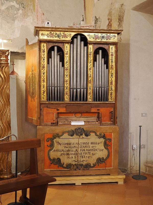 Santa Caterina del Sasso, Italy: chapel: organ (1783, Domenico Antonio Rossi)