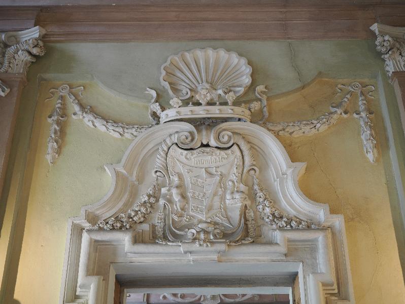 Isola Bella, Italy: Palazzo Borromeo, La Sala di Margherita Medici (The Margherita Medici Room): wall decoration