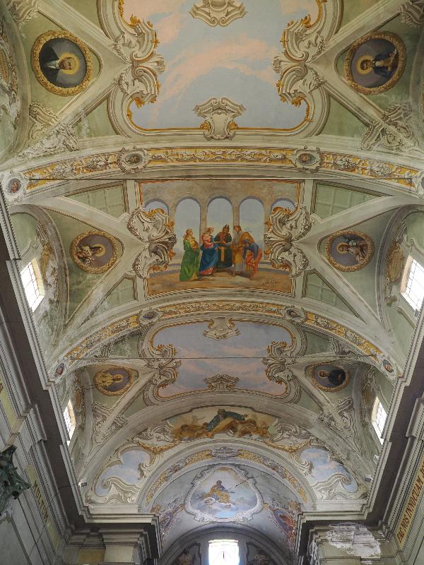 Pallanza, Italy: Church of St Joseph: ceiling