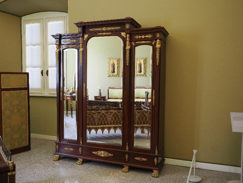 Tremezzina, Italy: Villa Carlotta, Bedroom: wardrobe