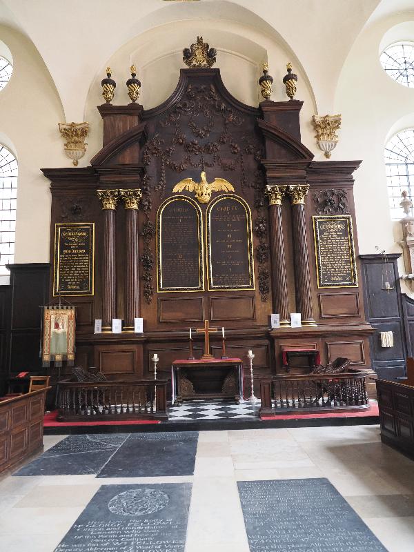 London, England: St Mary Abchurch: reredos (Grinling Gibbons)