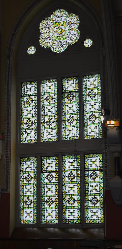 Davenport Memorial Windows:  ornamental windows