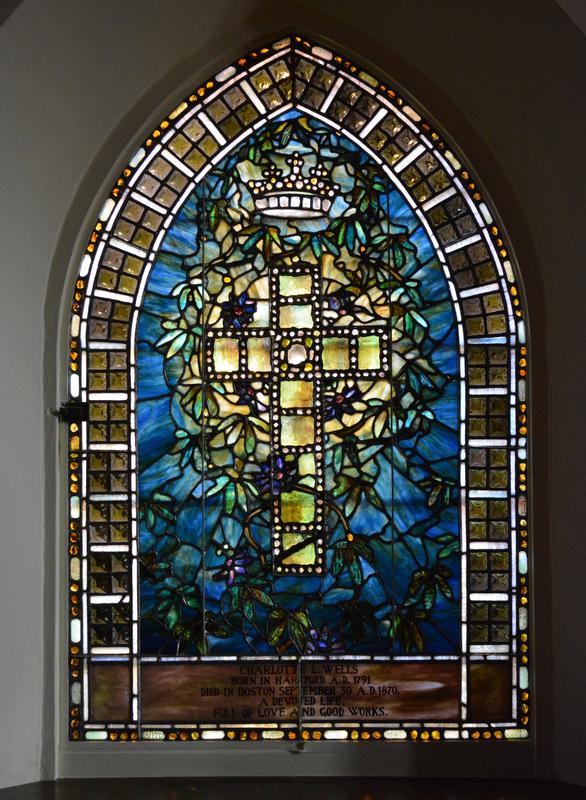 Wells Memorial Window:  ornamental