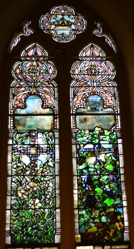 Collins Memorial Window:  ornamental