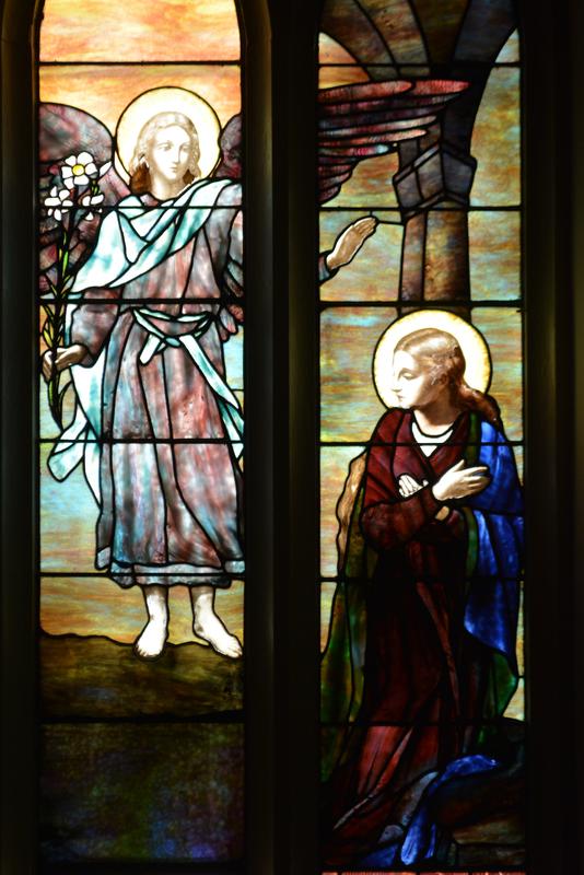 Gunn Memorial Window:  The Annunciation