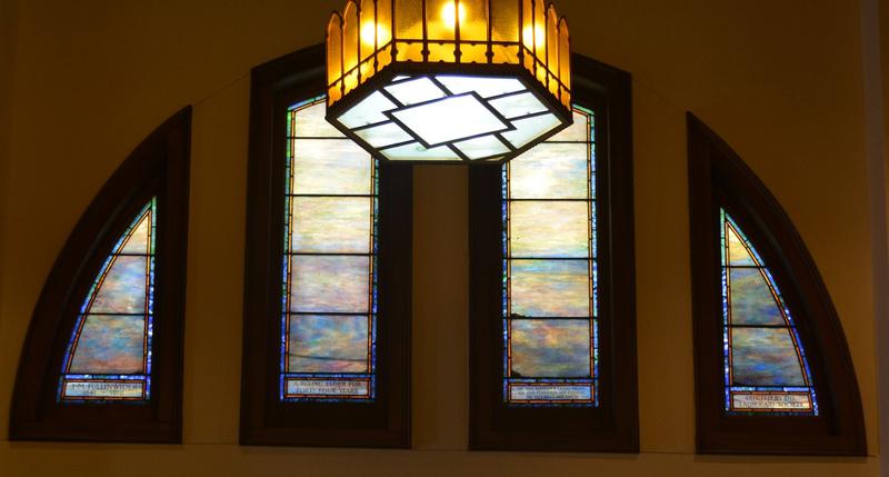 Fullinwider Memorial Window:  ornamental