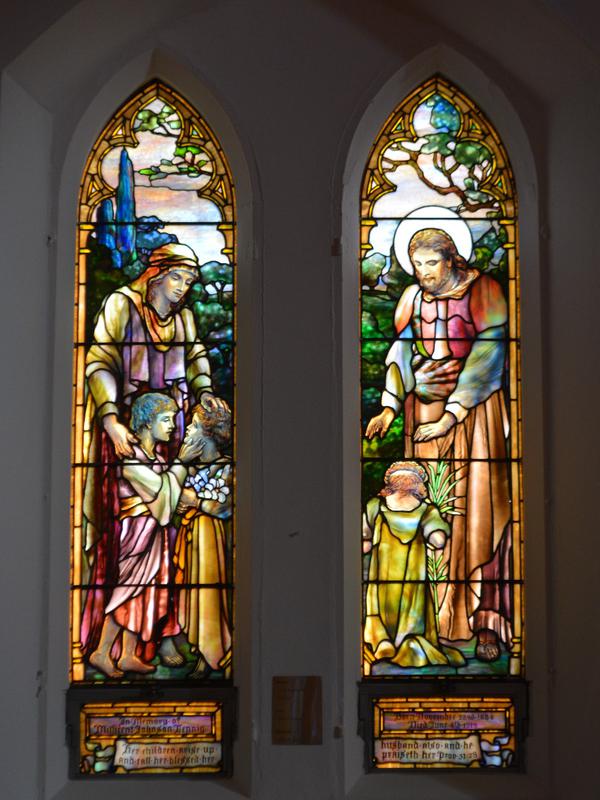 Lennig Memorial Window:  Christ Blessing the Children