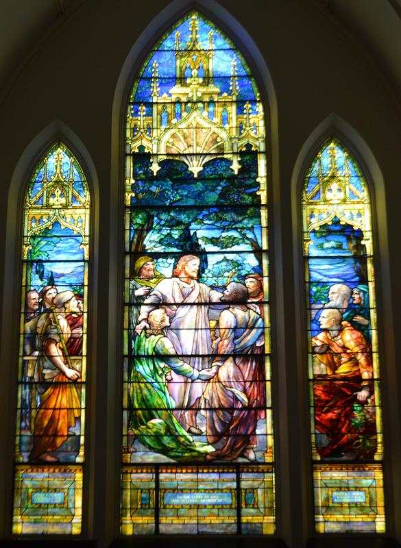 Hurst Memorial Window:  A New Commandment Give I Unto You