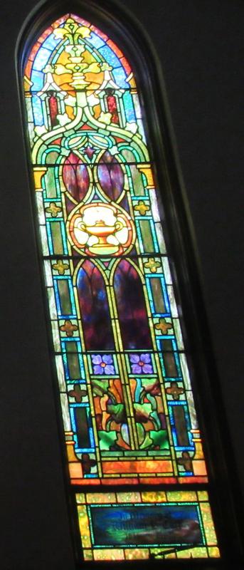 Carr Memorial Window:  ornamental