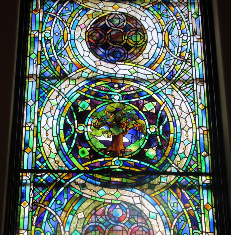 Eliot Memorial Window:  medallion