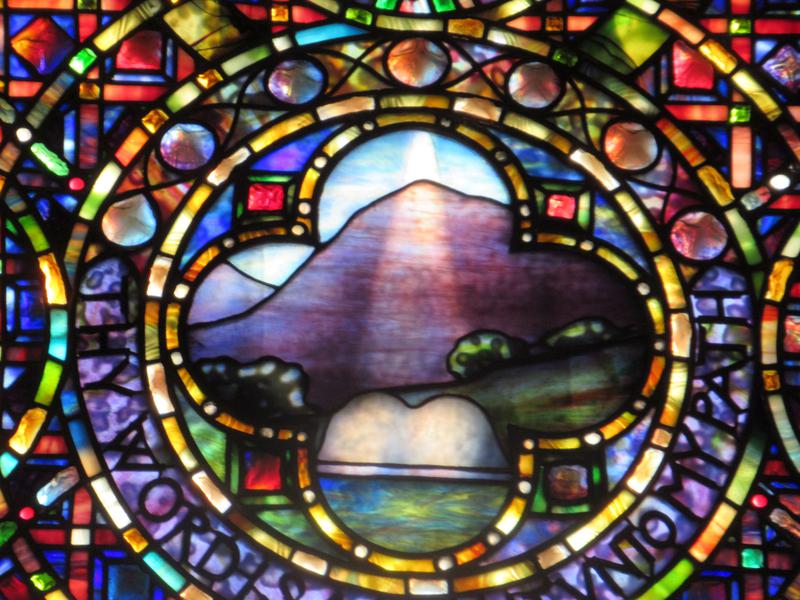 Jones Memorial Window:  medallion