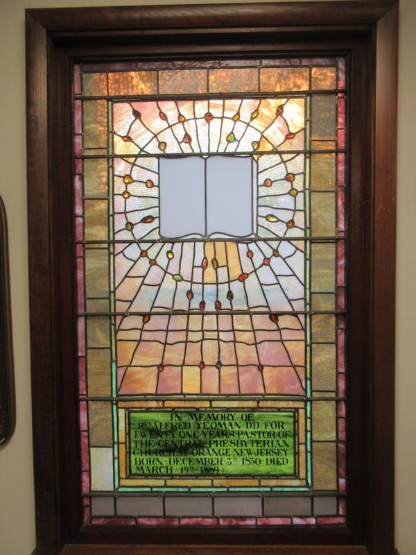Yeoman Memorial Window:  ornamental window