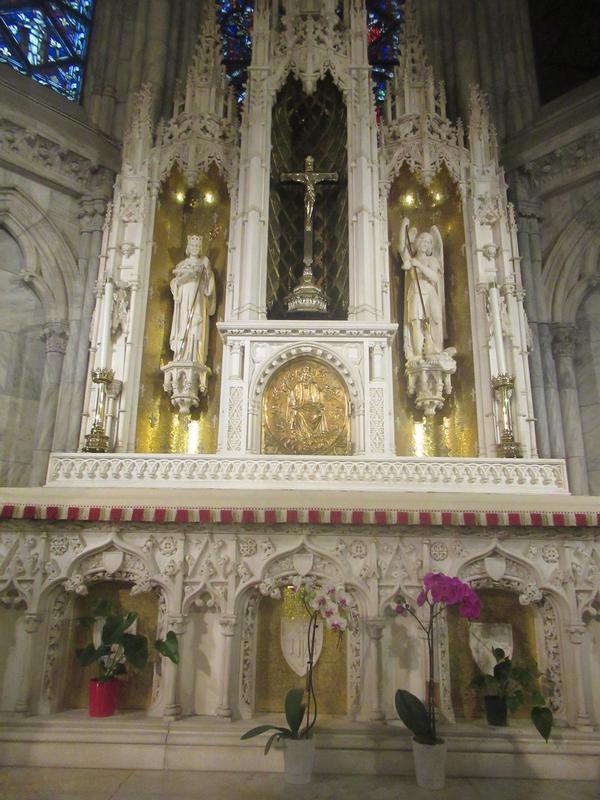 St. Michael and St. Louis altar, marble inlaid with mosaic