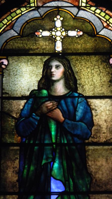 Dodd Memorial Window:  Faith