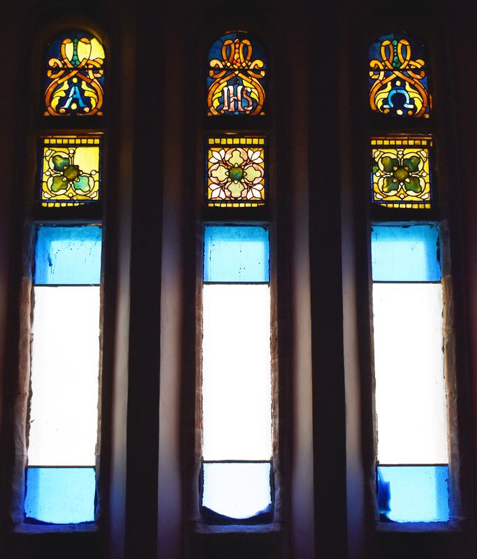 Newberry Memorial Window:  ornamental window