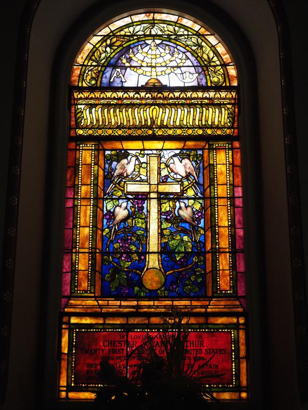 Arthur Memorial Window:  cross and four doves