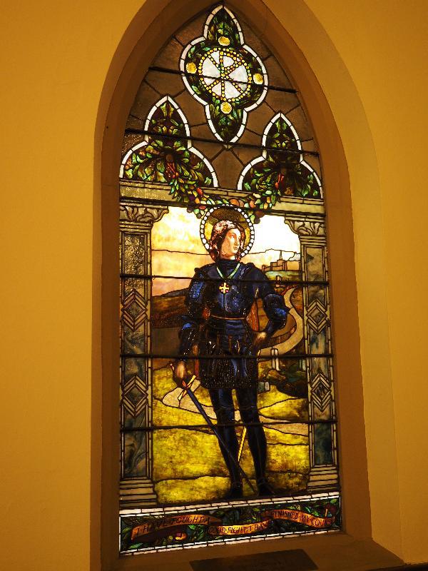 Diven Memorial Window:  The Crusader