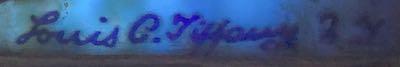 item signature has a photo