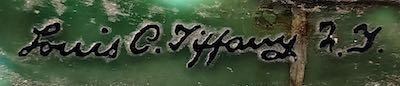 item signature has a photo