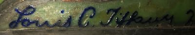 item signature has a photo
