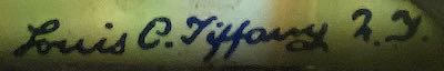 item signature has a photo