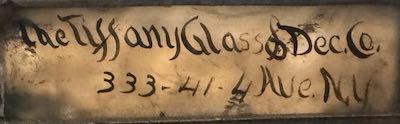 item signature has a photo