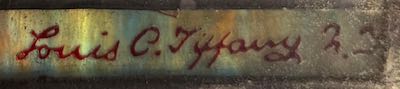 item signature has a photo