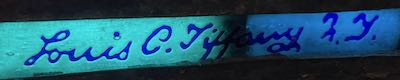 item signature has a photo