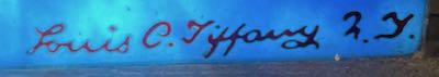 item signature has a photo