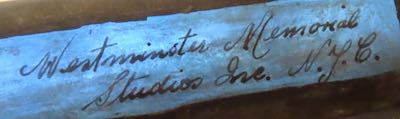 item signature has a photo